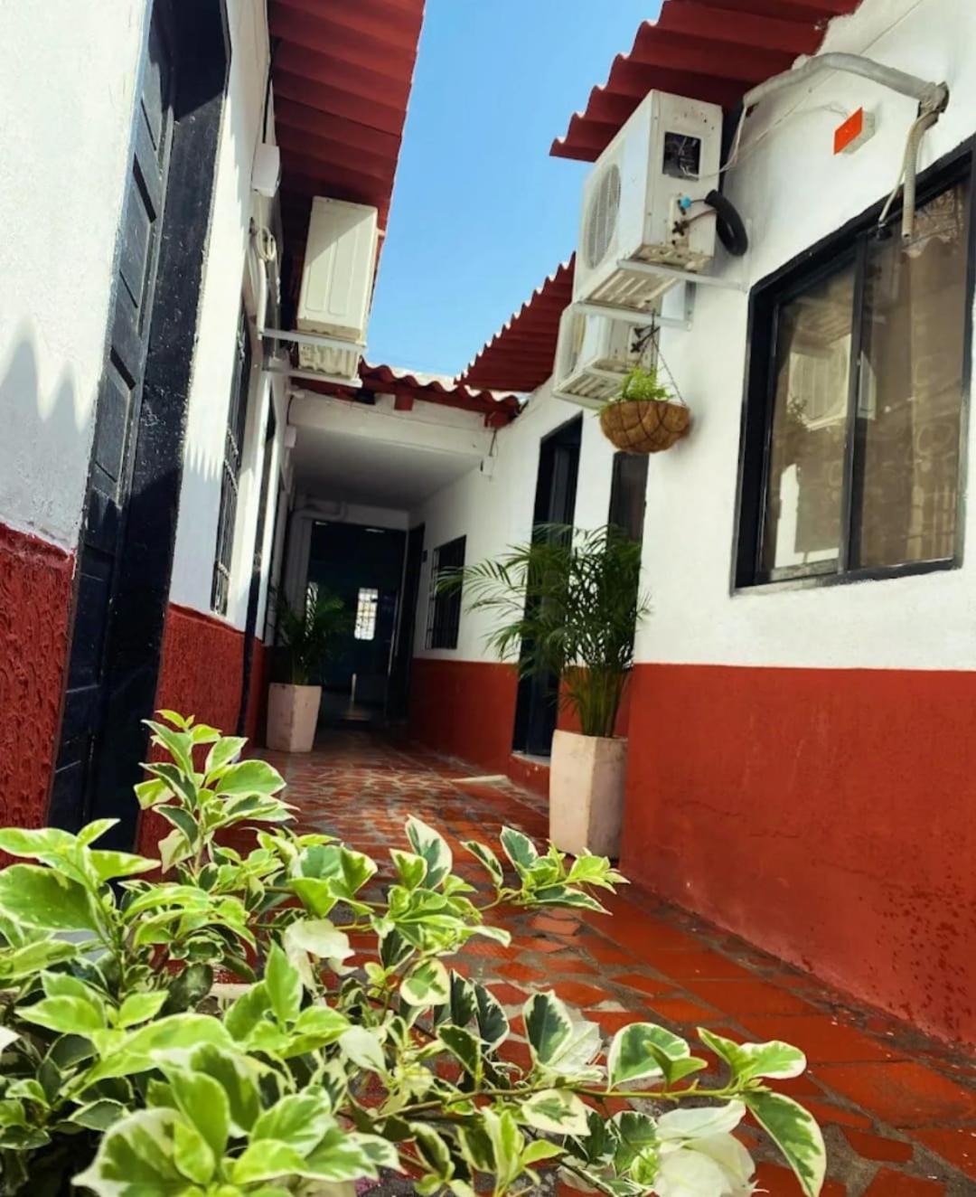 Hostal Amanecer Del Valle Valledupar Exterior photo